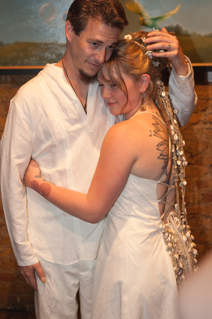 Crystal Bowersox’s Wedding Dress and Ring Details Revealed